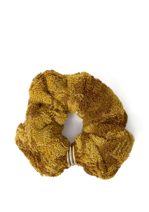 Chloé logo-engraved scrunchie - Yellow