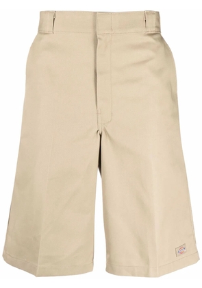 DICKIES logo-patch Bermuda shorts - Neutrals