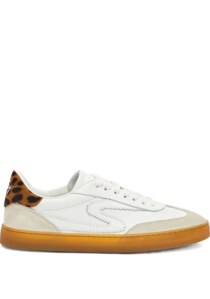 Stuart Weitzman Sw Runaround lace-up trainers - White