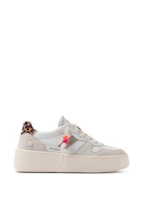 D.A.T.E. Court platform sneakers - White