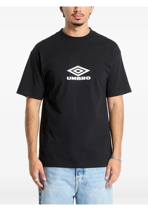 UMBRO logo-print T-shirt - Black