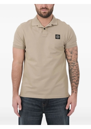 Stone Island button-fastening logo-patch polo shirt - Neutrals