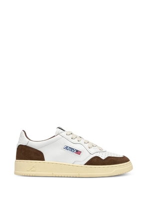 Autry logo-detail lace-up sneakers - White