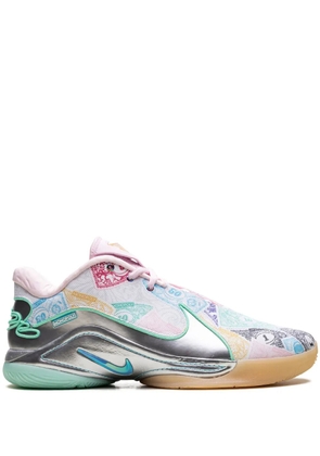 Nike Lebron XXII 'Currency' sneakers - White