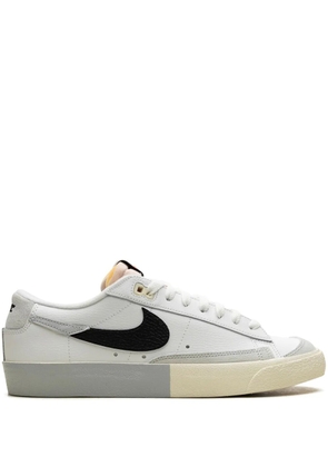 Nike Blazer Low '77 'Split - White/Black' sneakers