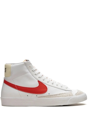 Nike Blazer Mid '77 Vintage 'White/Picante Red' sneakers