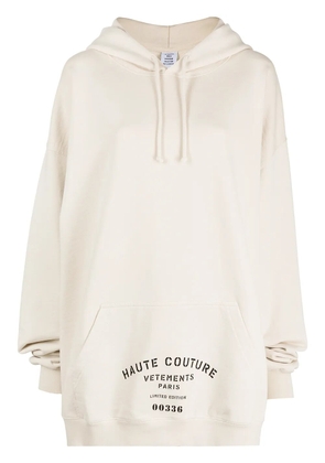 VETEMENTS slogan-print drawstring hoodie - White