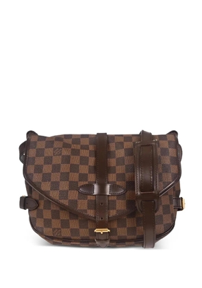 Louis Vuitton Pre-Owned 2010 30 Saumur messenger bag - Brown