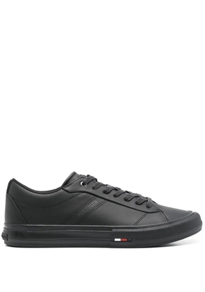 Tommy Hilfiger leather sneakers - Black