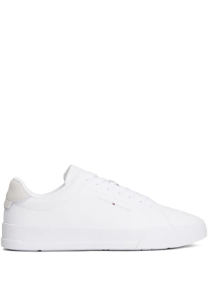 Tommy Hilfiger logo sneakers - White