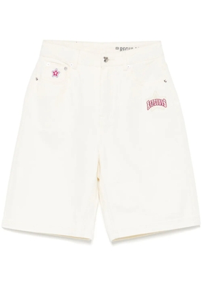 A BATHING APE® logo-embroidered shorts - White