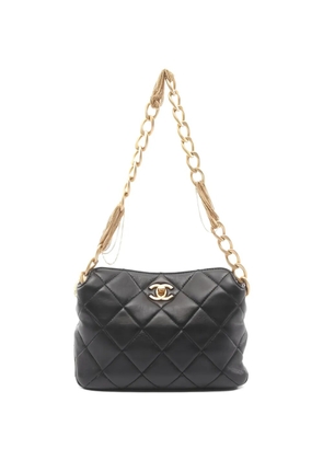 CHANEL Pre-Owned 2021 Matelassé chain shoulder bag - Black