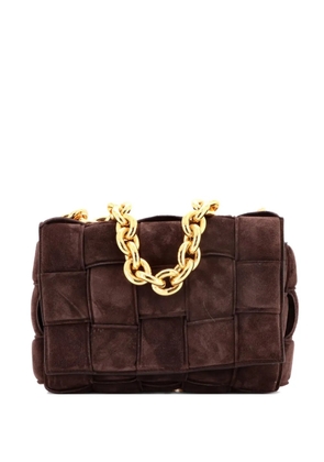 Bottega Veneta Pre-Owned Cassette Chain Padded Maxi Intrecciato Suede crossbody bag - Brown