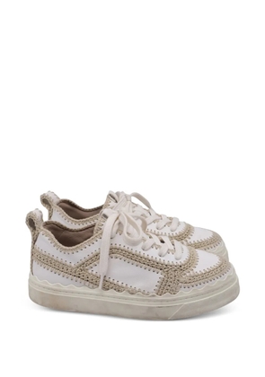 Chloé Vintage crochet-stitch leather sneakers - White