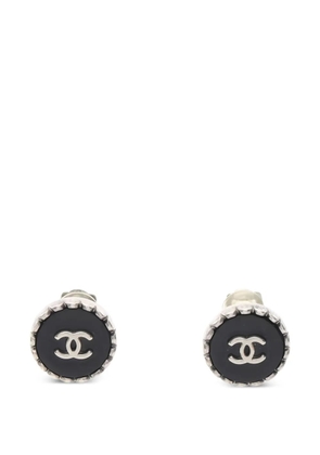 CHANEL Pre-Owned 1986-1988 logo clip-on earrings - Black