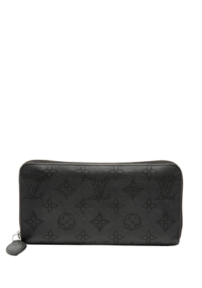 Louis Vuitton Pre-Owned 2021-2025 Monogram Mahina Zippy Wallet long wallets - Black