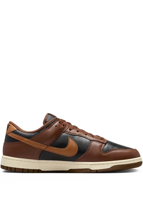 Nike Dunk Low Retro low-top sneakers - Brown