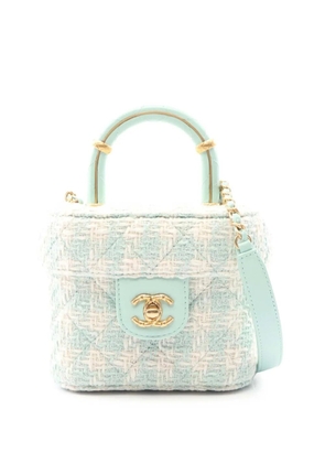 CHANEL Pre-Owned 2021-2026 Quilted Tweed Crush Top Handle Bag satchel - Green