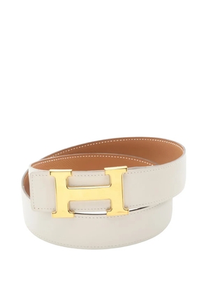 Hermès Pre-Owned 1998 Constance reversible belt - White
