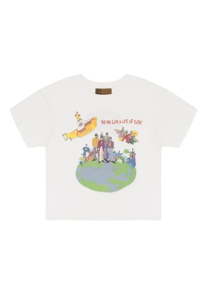 BIRTH OF ROYAL CHILD The Beatles T-shirt - White