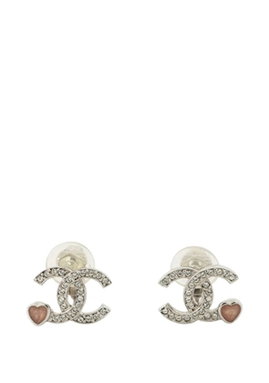 CHANEL Pre-Owned 2025 Silver Plated Rhinestone Heart Stud Earrings costume earrings