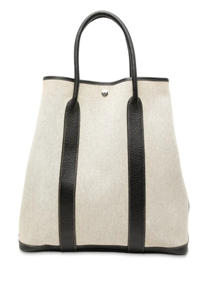 Hermès Pre-Owned 2006 Toile and Buffalo Leather Garden File 37 tote bag - Brown