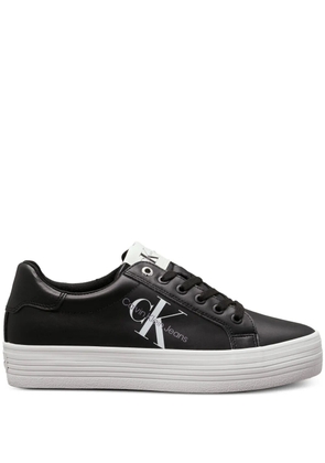Calvin Klein logo-print platform sneakers - Black