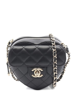 CHANEL Pre-Owned 2021 heart chain cross body bag - Black