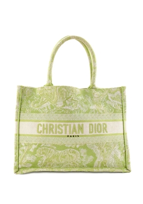 Christian Dior Pre-Owned Book Embroidered Canvas Medium tote bag - Green