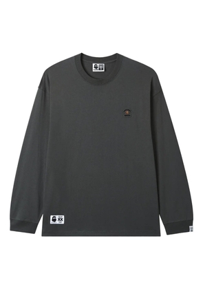 FINGERCROXX logo-patch long-sleeved sweatshirt - Grey