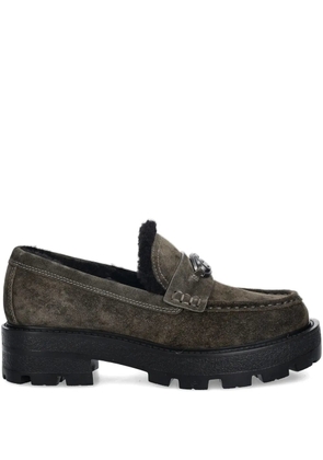 GUESS USA 45mm logo-plaque loafers - Grey