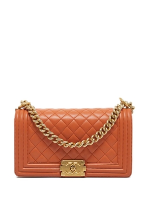 CHANEL Pre-Owned Boy quilted shoulder bag - Orange
