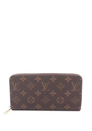 Louis Vuitton Pre-Owned 2021 monogram-pattern zip wallet - Brown
