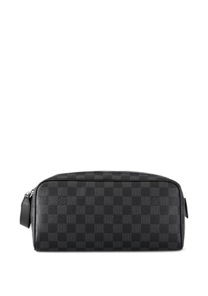Louis Vuitton Pre-Owned Dopp damier graphite wash bag - Black