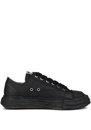 Maison MIHARA YASUHIRO Peterson textured lace-up sneakers - Black