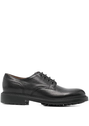 Doucal's textured derby shoes - Black