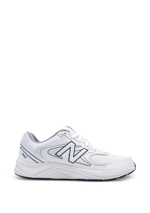 New Balance M840 V2 sneakers - White