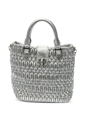 Miu Miu Pre-Owned logo-detail tote bag - Silver