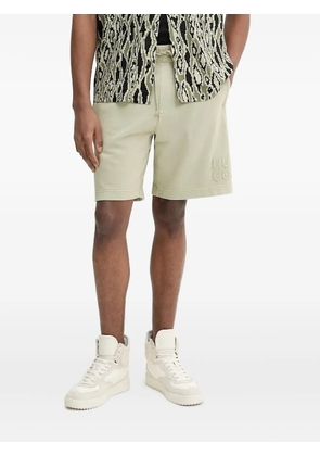 HUGO logo-embroidered shorts - Green