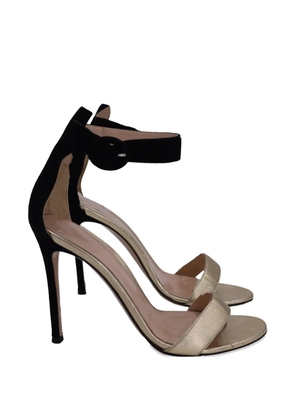 Gianvito Rossi Portofino buckled sandals - Gold