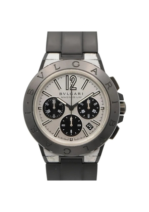 Bvlgari Pre-Owned 2010s Diagono Magnesium 42.5mm watch - Grey