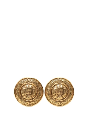 CHANEL Pre-Owned 1970-1980 CC Gold Plated Crest Round Clip On Earrings costume earrings