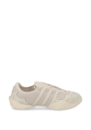 Y-3 Regu 2002 sneakers - Neutrals
