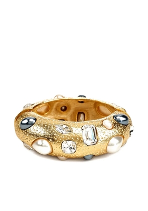 Kenneth Jay Lane pearl-crystal bangle bracelet - GOLD