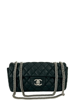 CHANEL Pre-Owned 2006-2008 CC Quilted Lambskin East West Single Flap shoulder bag - Black