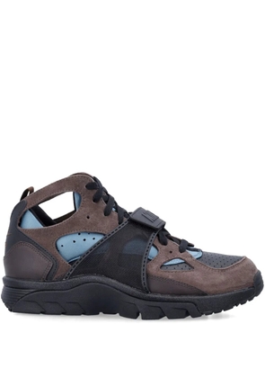 Nike x Trainer Huarache Air sneakers - Brown