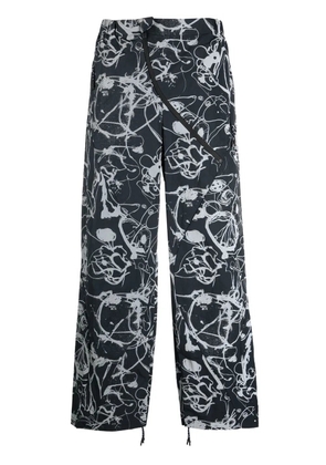 MCQ abstract-print straight-leg trousers - Black