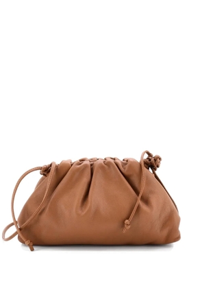 Bottega Veneta Pre-Owned The Pouch Leather Mini crossbody bag - Brown