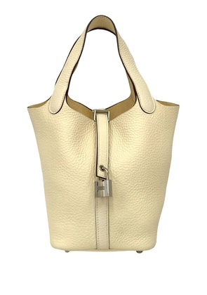 Hermès Pre-Owned 2021 Clemence Picotin Lock 18 handbag - White