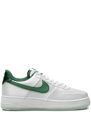 Nike Air Force 1 Low 'Satin Pine Green' sneakers - White